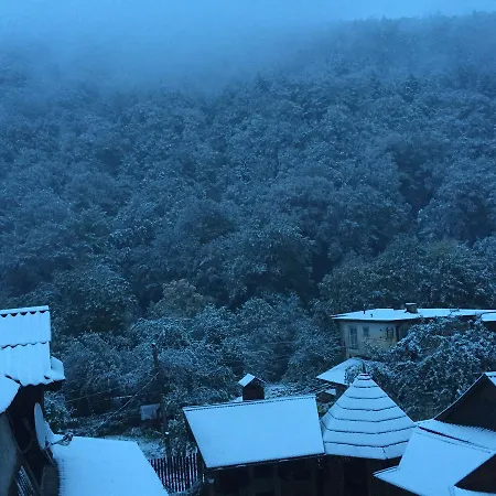 Pryvatna Svitanok Lodge Jaremtsje